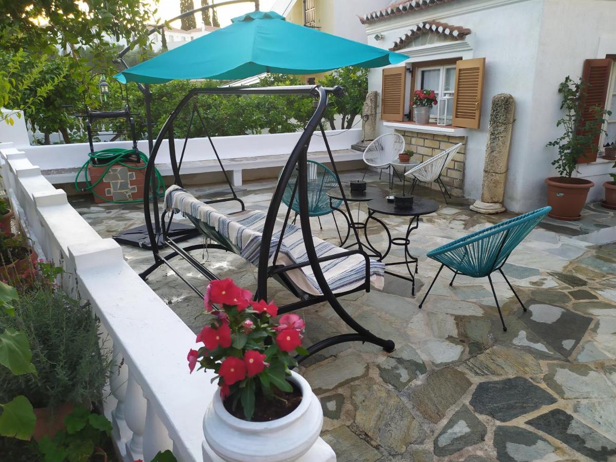 Condillia II Hotel Spetses Town Exterior photo