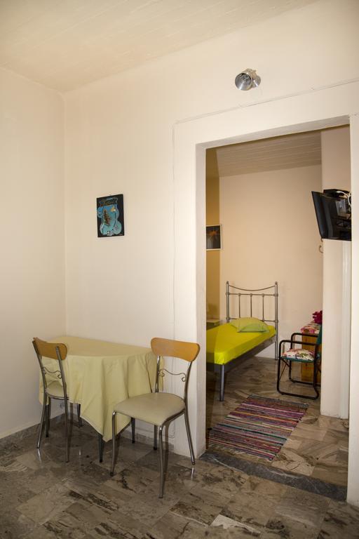 Condillia II Hotel Spetses Town Exterior photo