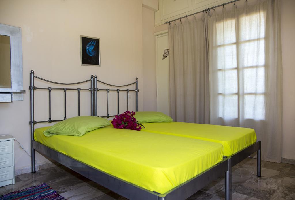Condillia II Hotel Spetses Town Exterior photo